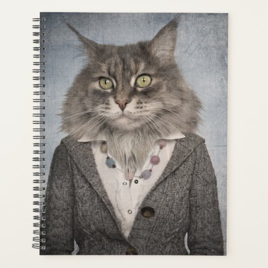 Kat in kleding planner (Voorkant)