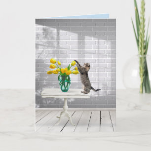 Kat met gele Tulips naamdag Kaart