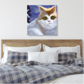 Kat met groene ogen op een sneeuwwinterdag canvas afdruk (Insitu (Slaapkamer))