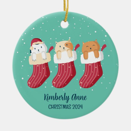 Kat met kerstmis Kat Snowy Winter Holiday Keramisch Ornament (Voorkant)