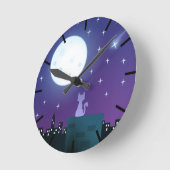 Kat onder het moonlicht ronde klok (Hoek)
