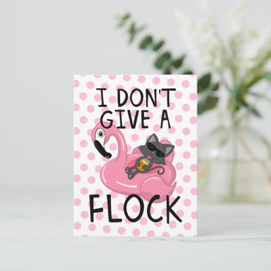 Kat op Flamingo met ananas- en roze pokadots Feestdagenkaart (Staand voorkant)