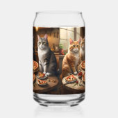 Kat Pizza Avond, Blikvorm Glas (Links)