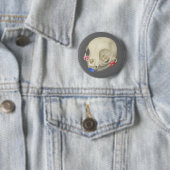 Kat schedel met flora ronde button 5,7 cm (In situ)