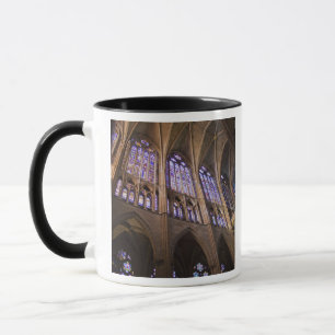Kathedraal van Leon, interieur glas-in-loodramen Mok
