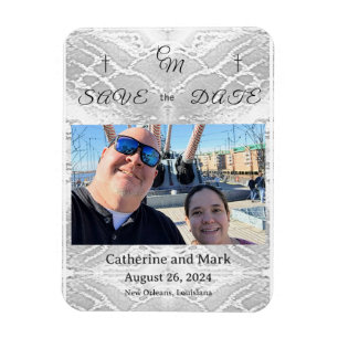 Katholiek Faux-Satijn Monogrammed Save the Date Magneet