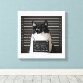 Katie is...BESCHULDIGDE Mok neergeschoten op doek Canvas Afdruk (Insitu (Houten vloer))