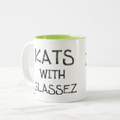 Kats avec Glassez : Professeur Oops Mug (Devant gauche)