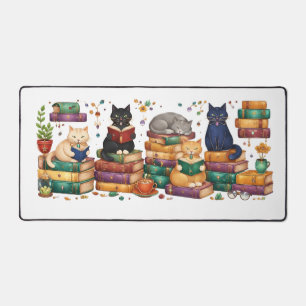Katten die boeken lezen, gezellige bibliotheek scè bureaumat