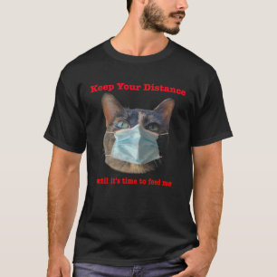 Katten die mondmaskers dragen en sociale afstand h t-shirt