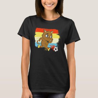 Katten dier speelt voetbal t-shirt