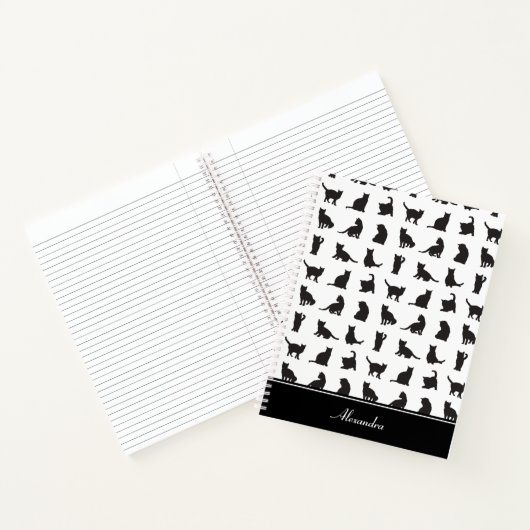 Katten in Black Silhouette Pattern met voornaam Notitieboek (Binnen)