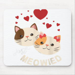 Katten knuffelen samen gelukkige trouwdag getrouwd muismat