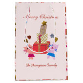 Katten met cadeau baby roze kerst medium cadeauzakje (Voorkant)