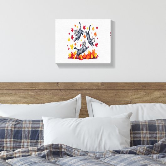 Katten spelen in herfstbladeren canvas afdruk (Insitu (Slaapkamer))