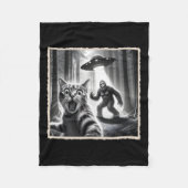 Kattenselfie met Bigfoot en UFO Funny Sasquatch Ca Fleece Deken (Voorkant)