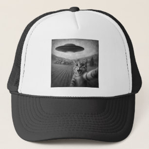 Kattenselfie met buitenaardse UFO grappige katteng Trucker Pet