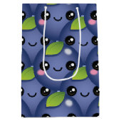 Kawaii Blueberry Medium Gift Bag Medium Cadeauzakje (Achterkant)