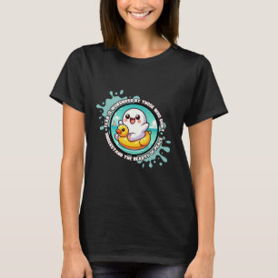 Kawaii Ghost aan het spelen op het strand T-shirt