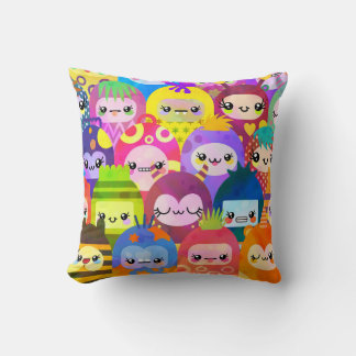 Kawaii Little Monsters Baby Kussen