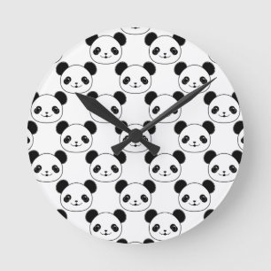 Kawaii Panda-patroon in zwart-wit Ronde Klok