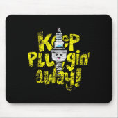 Kawaii Spark Plug Keep Pluggin Away Motivatie R Muismat (Voorkant)