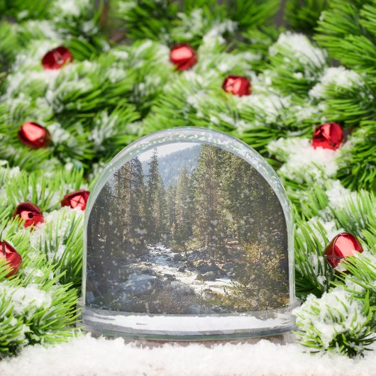 Kaweah River in Sequoia National Park (Noël)