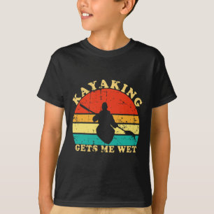 Kayakken maakt me nat Retro vintage kayaker varen T-shirt
