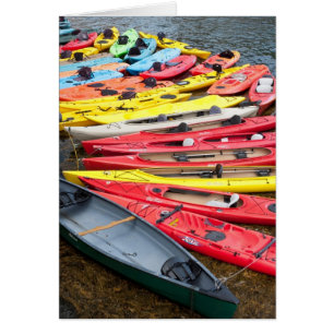 Kayaks colorés