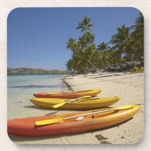 Kayaks op het strand, Plantation Island Resort Onderzetter
