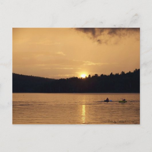 Kayaks sur le lac de Sunset Carte postale (Devant)