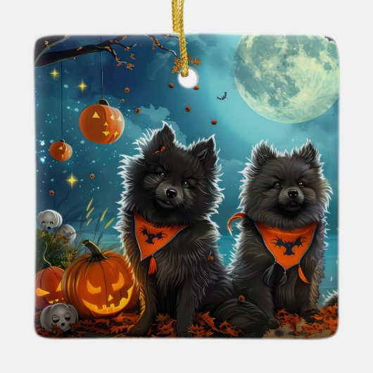 Keeshond Halloween Spooky Keramisch Ornament (Voorkant)