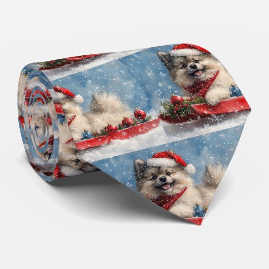 Keeshond Hond in Sledge Laat het Sneeuw Kerstmis Stropdas (Opgerold)
