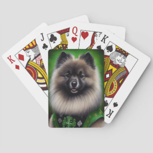 Keeshond-hond in St. Patrick's Day-jurk Pokerkaarten