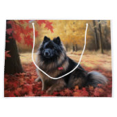 Keeshond in Herfst laat Herfst inspireren Groot Cadeauzakje (Voorkant)