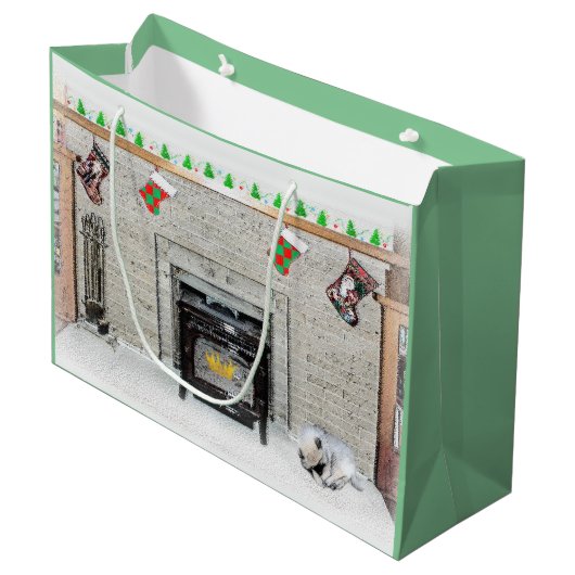 Keeshond met Kerstmis Puppy Dog met Fireplace Pain Groot Cadeauzakje (Voorkant Gekanteld)