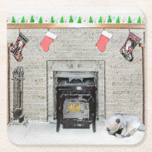 Keeshond met Kerstmis Puppy Dog met Fireplace Pain Vierkante Kartonnen Onderzetter