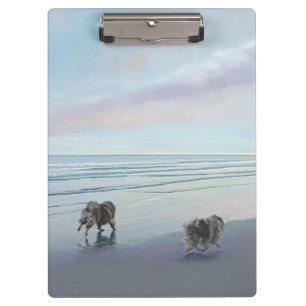 Keeshonds in de Seashore-schilderkunst Klembord
