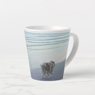 Keeshonds in de Seashore-schilderkunst Latte Mok