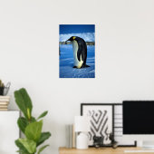 keizerpinguïn in moonlicht poster (Thuiskantoor)