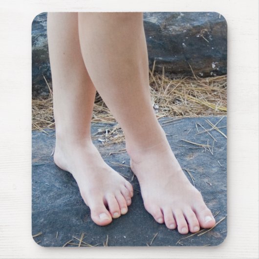 Kellie Feet Vertical Mousepad Muismat (Voorkant)