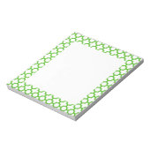 Kelly Green Quatrefoil Pattern Notitieblok (Gedraaid)