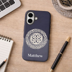 Keltische Knoop met Naam iPhone 16 Hoesje