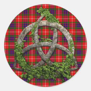 Keltische Trinity knoop en Clan Fraser Tartan Ronde Sticker