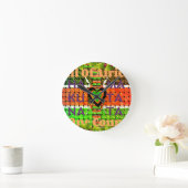 Kenia: Heel Afrika in één land - geweven vlag Ronde Klok (Huis)