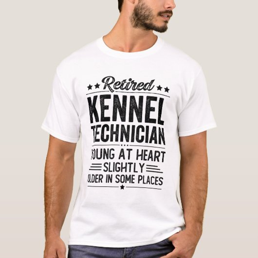 Keniettechnicus in ruste t-shirt (Voorkant)