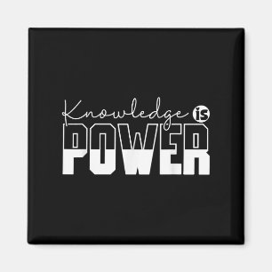 Kennis is macht Motivatie quote - Uni-Adults Magneet