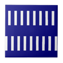 Keramische tegel blauw-wit gestreept
