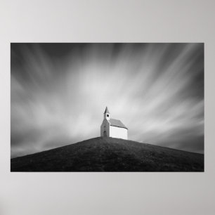 Kerk op een heuvel in zwart-wit poster