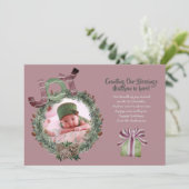 Kerst Baby Geboorteaankondiging Mauve Feestdagenkaart (Staand voorkant)